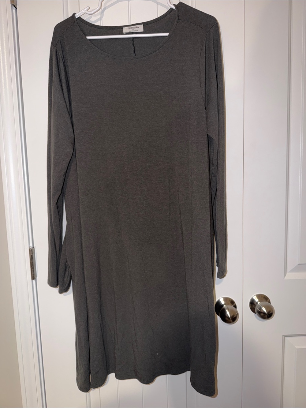 Chic Soul Gray Long-Sleeve Knit Shift Dress